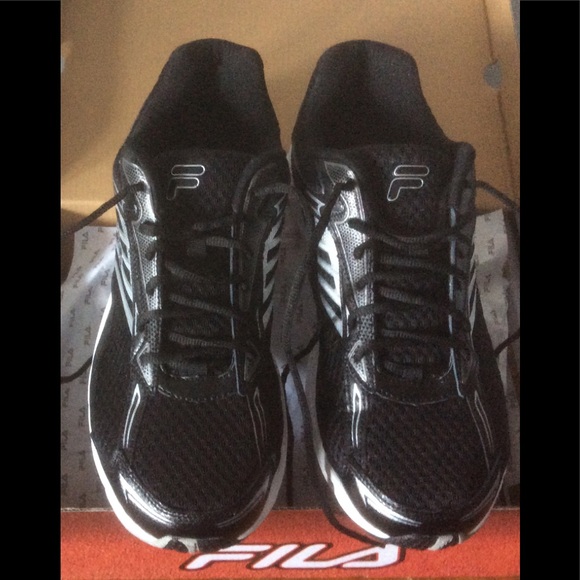 Fila Other - FILA Xtenuate running shoes